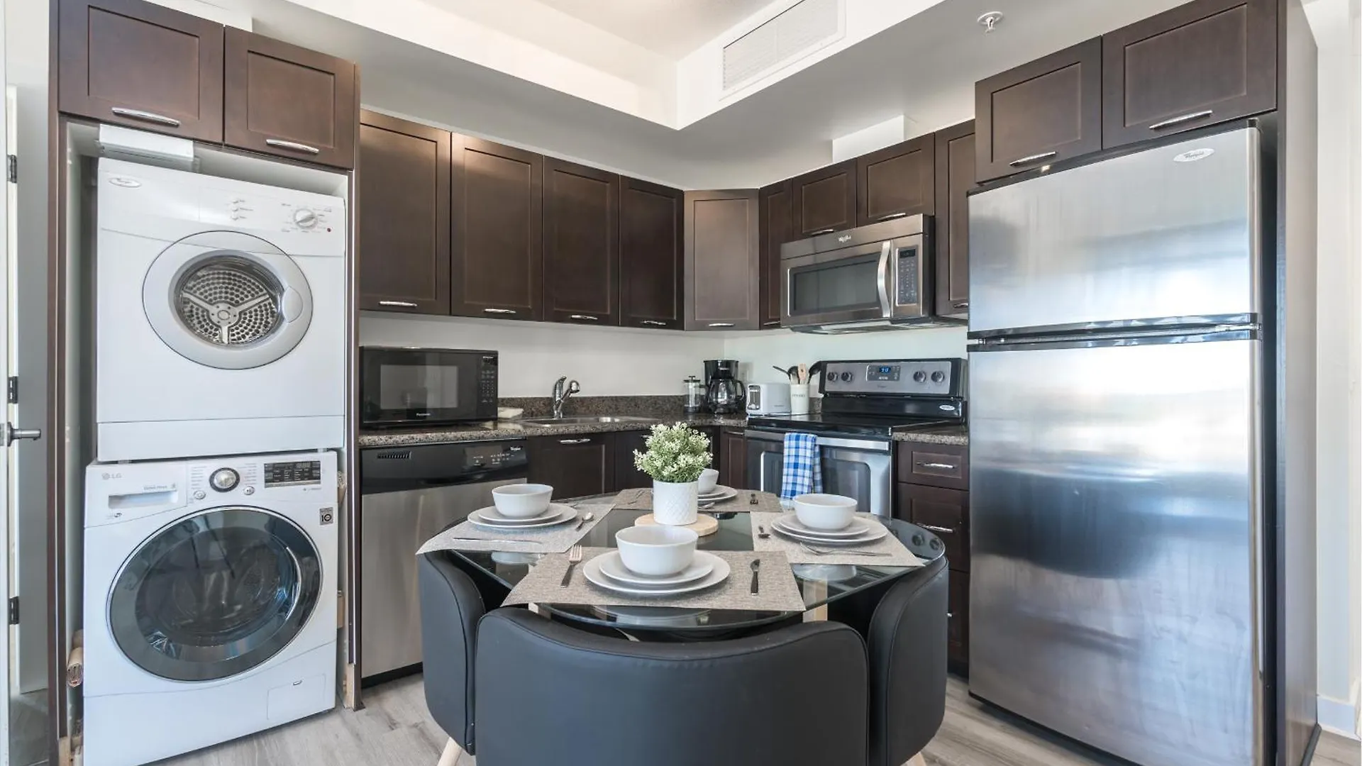 Apartment Mountain View-2Br Condo Near U Of C/Ctrain/Mall Calgary